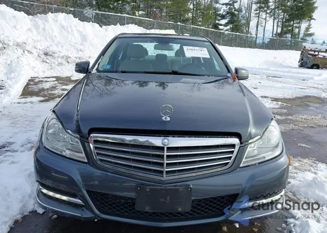 2014 Mercedes-Benz C 300 Luxury 4Matic from USA, damaged, VIN WDDGF8ABXEG247400